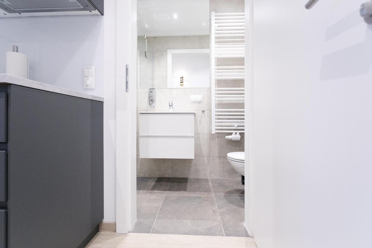 Wf-Apartment Zentral, Trendig & Modern, Westbahnhof Vienna Exterior photo