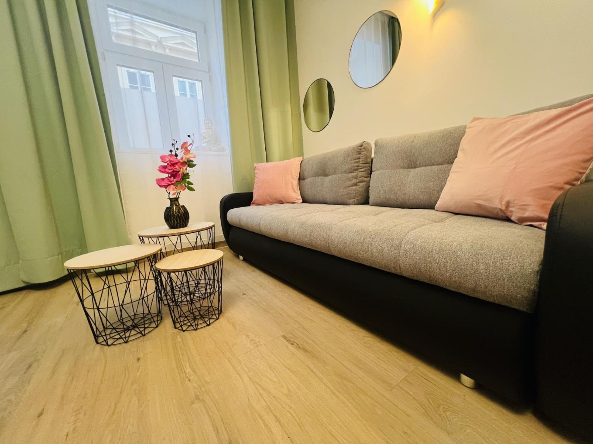 Wf-Apartment Zentral, Trendig & Modern, Westbahnhof Vienna Exterior photo